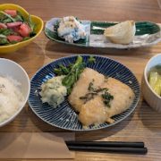 カフェアンジン